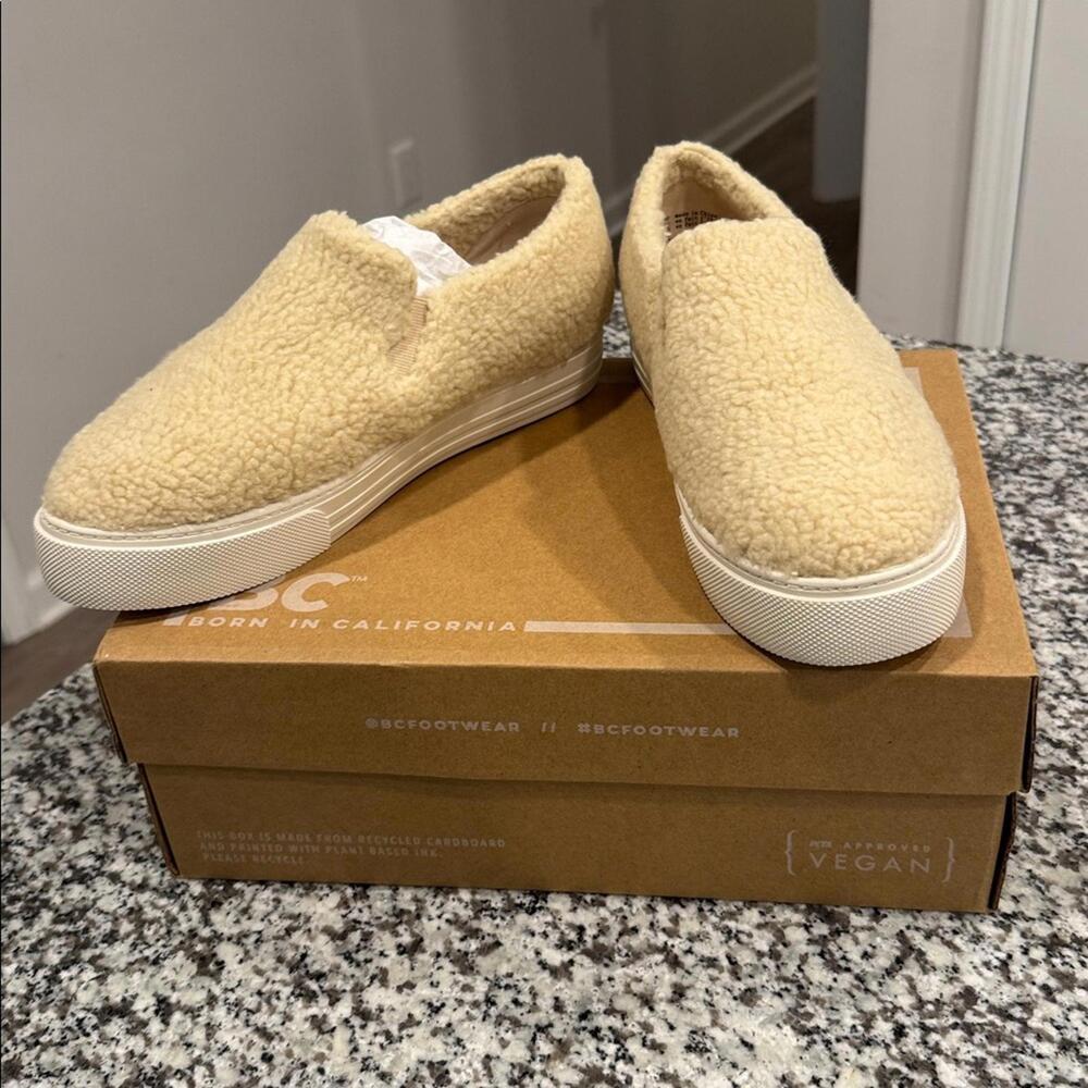 BC Footwear Women's Your Move Faux Shearling Slip On Platform Loafter Sneaker 8